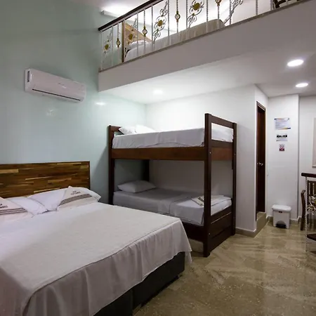 Hotel Casa Centenario 3*