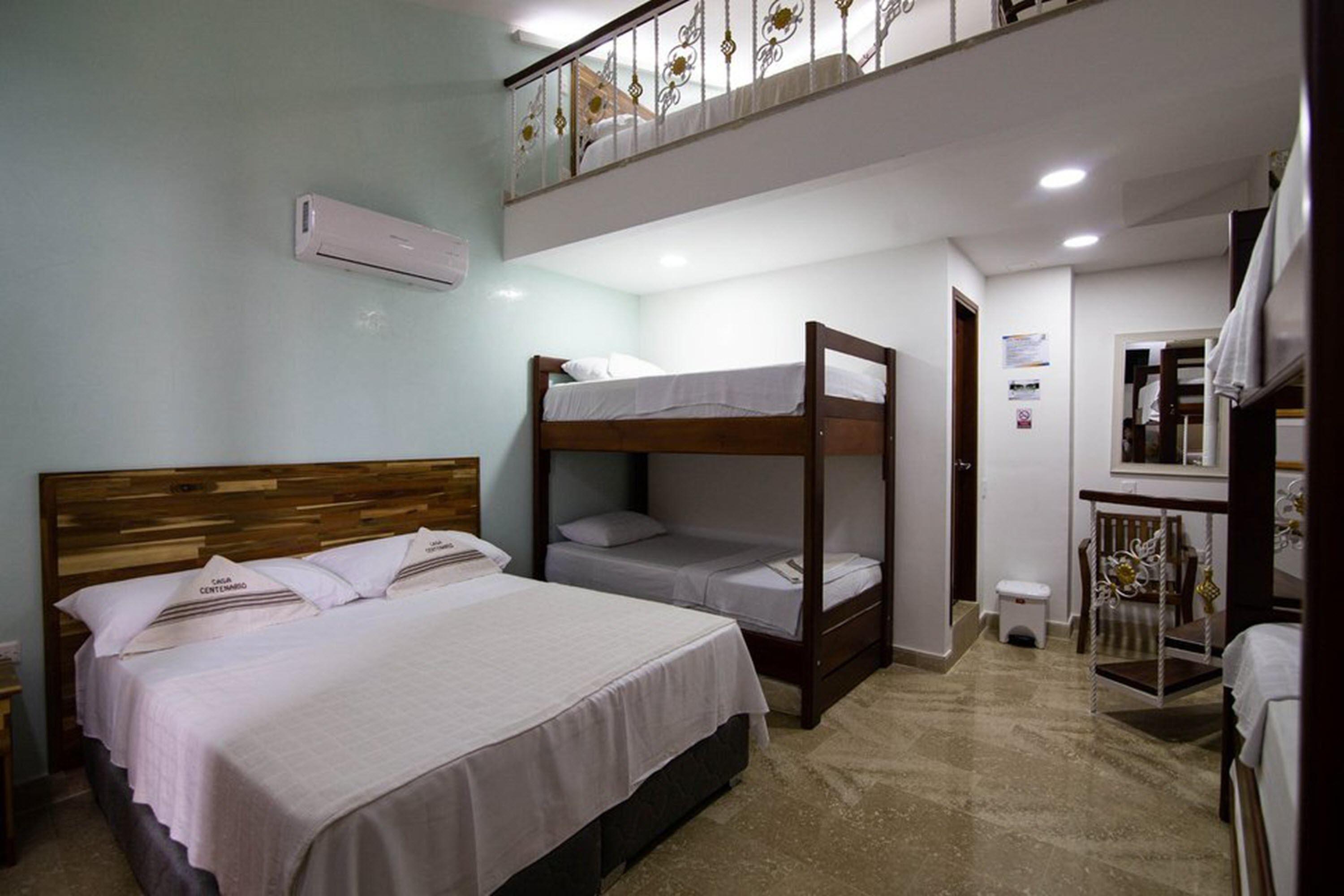 Hotel Casa Centenario 3*